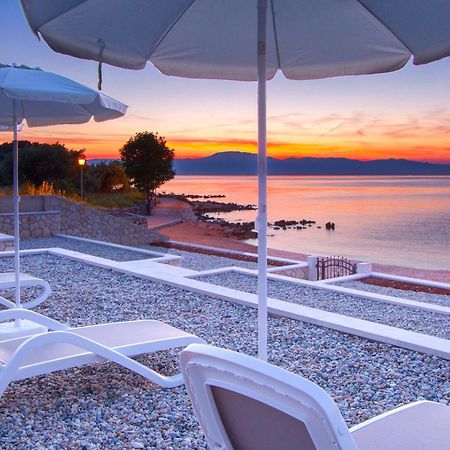 Luxury Apartments Villa Matea Malinska Buitenkant foto