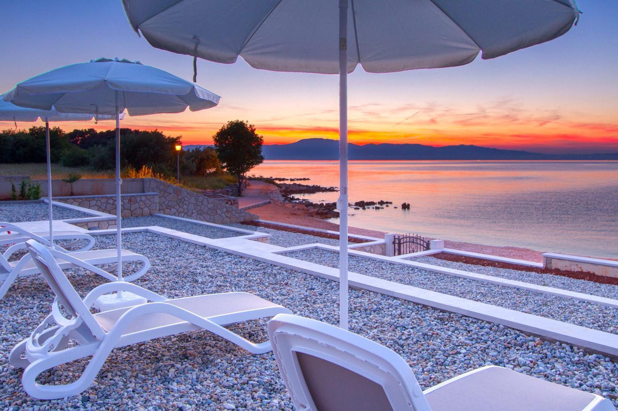 Luxury Apartments Villa Matea Malinska Buitenkant foto