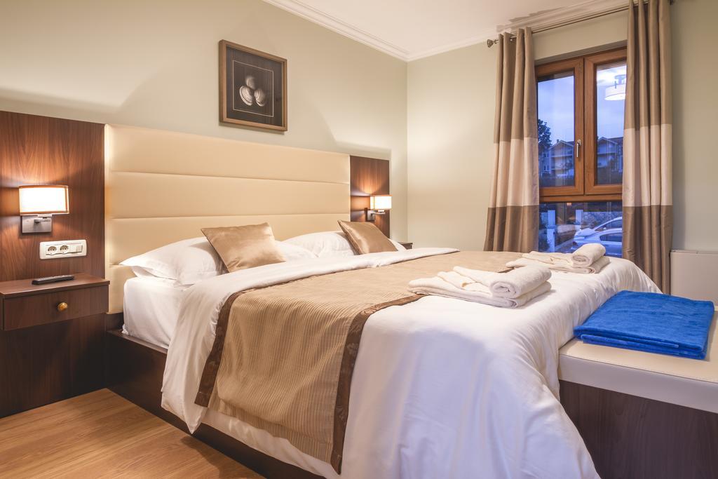 Luxury Apartments Villa Matea Malinska Buitenkant foto