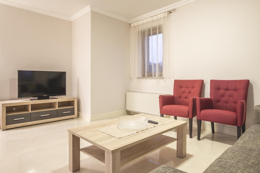 Luxury Apartments Villa Matea Malinska Buitenkant foto