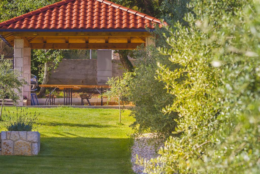 Luxury Apartments Villa Matea Malinska Buitenkant foto