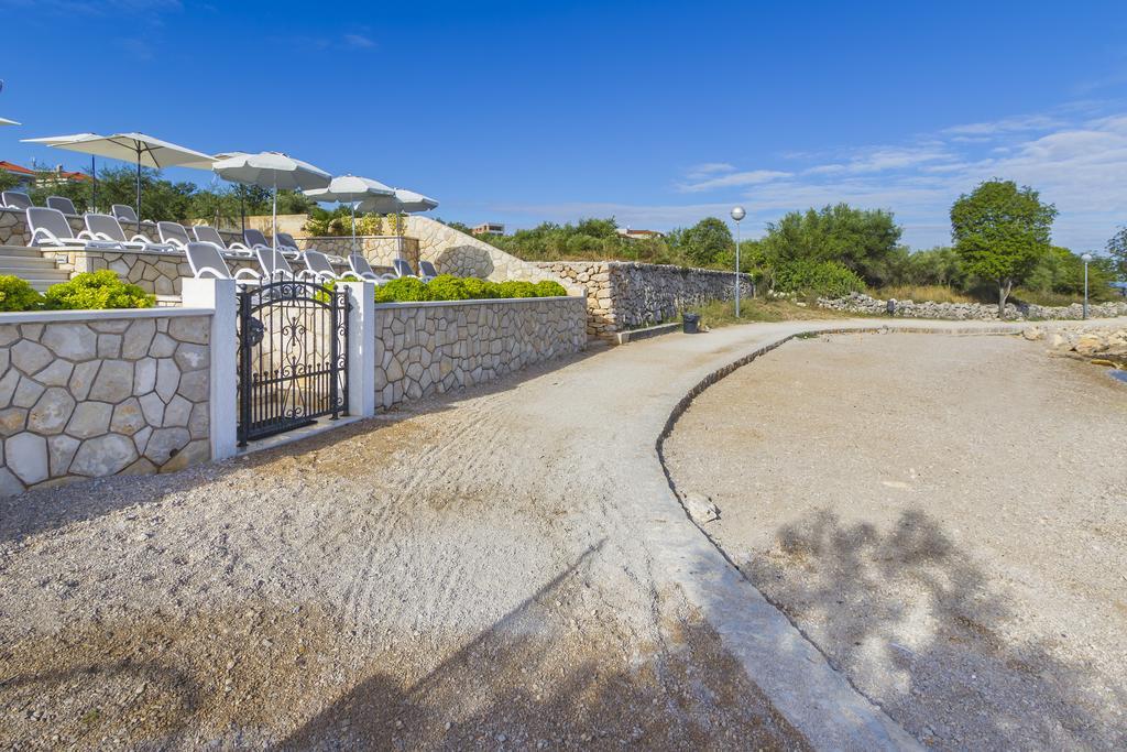 Luxury Apartments Villa Matea Malinska Buitenkant foto